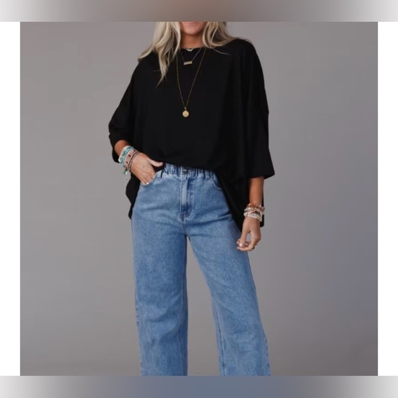 NWOT Cozy Cool Oversized Tee - Picture 4 of 14